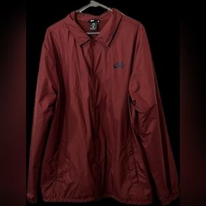 Nike Men's SB Shield Skate Coaches Jacket